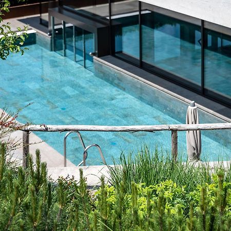 Hotel Dosses Тирес Екстериор снимка